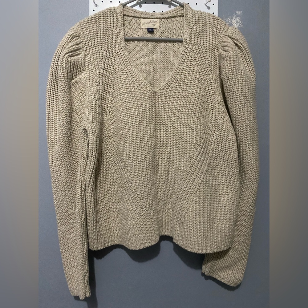 Universal Thread puff sleeve sweater